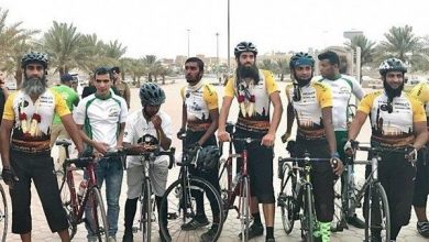Photo of ثمانية حجاج من لندن يصلون القاهرة بدراجاتهم في طريقهم لمكة