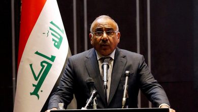 Photo of رئيس الوزراء العراقي ساقدم استقالتي إلى البرلمان حقنًا للدماء