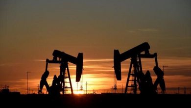 Photo of النفط يقفز بدعم من هبوط في المخزونات الأمريكية وتوقعات بمزيد م..