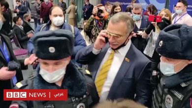 Photo of الشرطة الروسية تعتقل 200 شخص أثناء مداهمة مؤتمر للمعارضة في موسكو