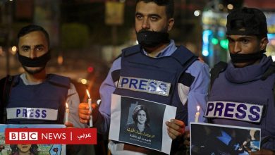 Photo of شيرين ابو عاقلة: كيف تفاعل مشاهير عرب مع مقتل الصحفية الفلسطينية؟